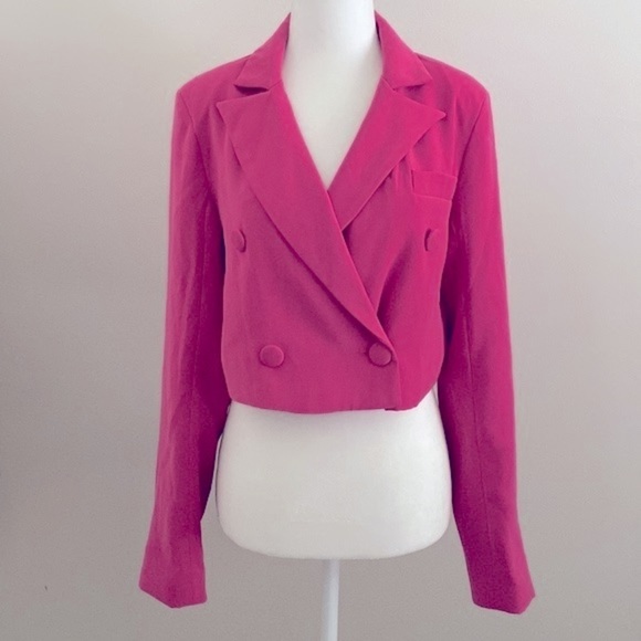 Lovers + friends fuschia crop blazer top - Picture 6 of 10